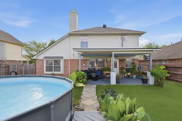 $336,000 | 6621 Blue Hollow Lane, Dickinson, TX 77539