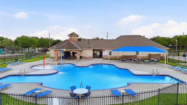 $336,000 | 6621 Blue Hollow Lane, Dickinson, TX 77539