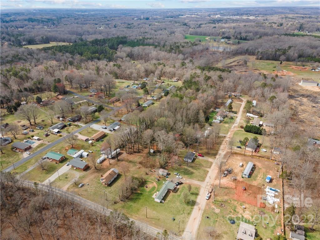 604 Safrit Road Salisbury, NC 28146 - Photo 3 of 12 Gallery Image 3