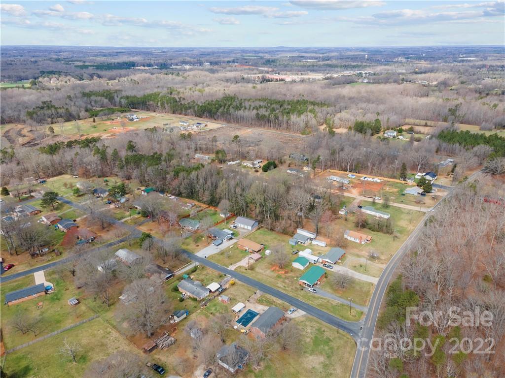 604 Safrit Road Salisbury, NC 28146 - Photo 6 of 12 Gallery Image 6