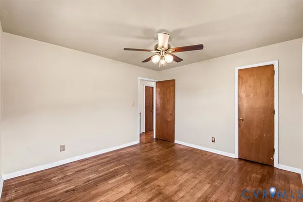 wooden floor in an empty room