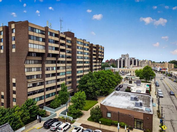 750 Washington Road, Unit 1204 Pittsburgh, PA 15228 - Photo 3 of 50