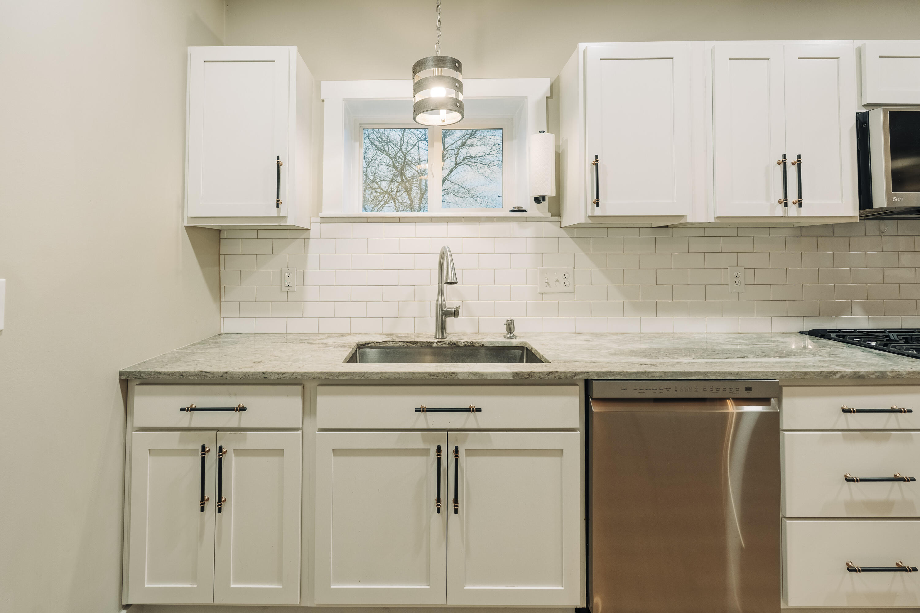 3005 Plank Road Marine City, MI 48039 - Photo 17 of 40 30005_Plank-Rd_Cottreville-8