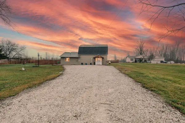 $325,000 | 3005 Plank Road, Marine City, MI 48039