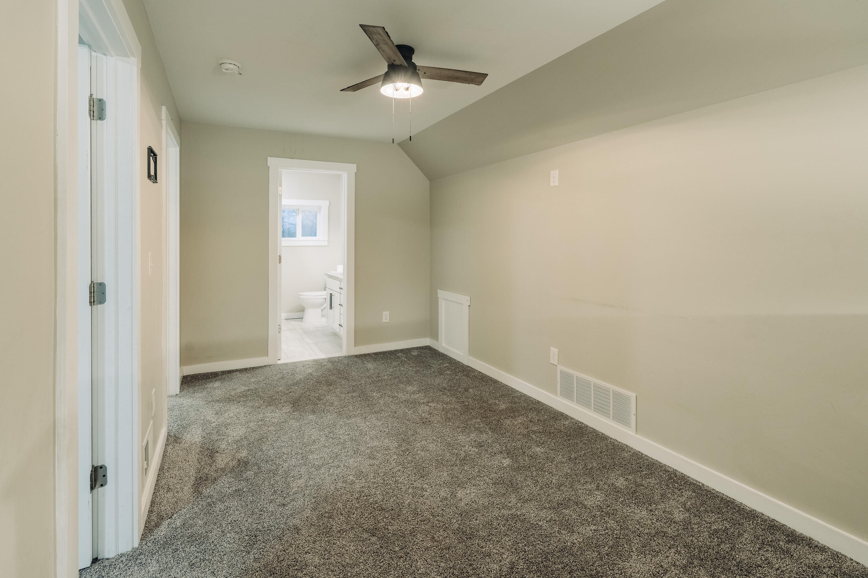 3005 Plank Road Marine City, MI 48039 - Photo 22 of 40 30005_Plank-Rd_Cottreville-27