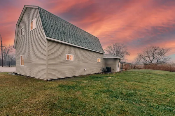 $325,000 | 3005 Plank Road, Marine City, MI 48039