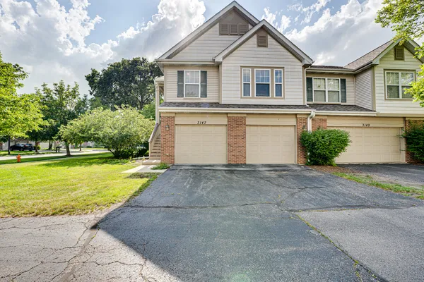 $2,795 | 3147 Saganashkee Lane, Naperville, IL 60564