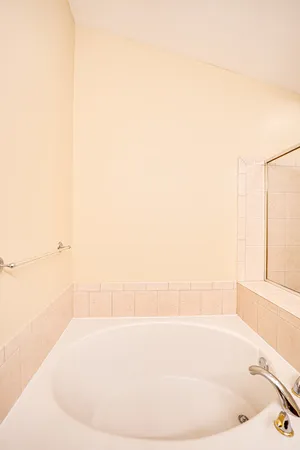 $2,795 | 3147 Saganashkee Lane, Naperville, IL 60564