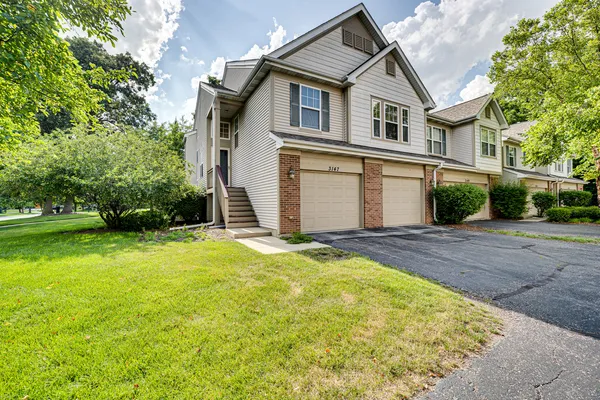 $2,795 | 3147 Saganashkee Lane, Naperville, IL 60564
