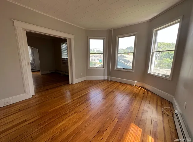 $699,999 | 85 Grand Avenue, Pearl River, NY 10965