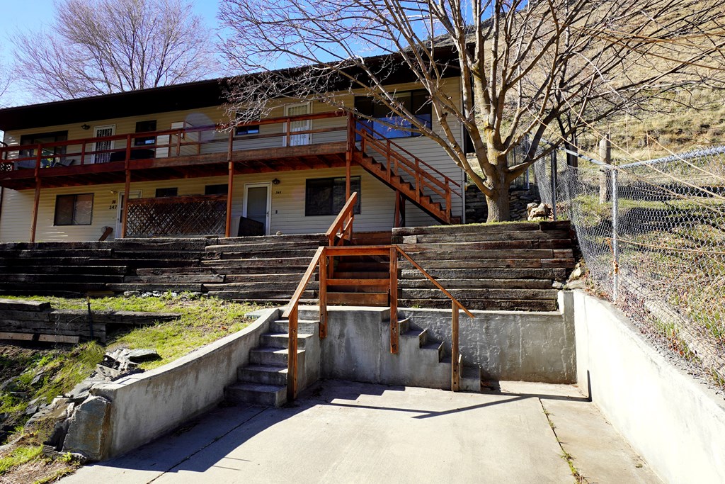 345 South Whitewater Drive Riggins, ID 83549 - Photo 3 of 27