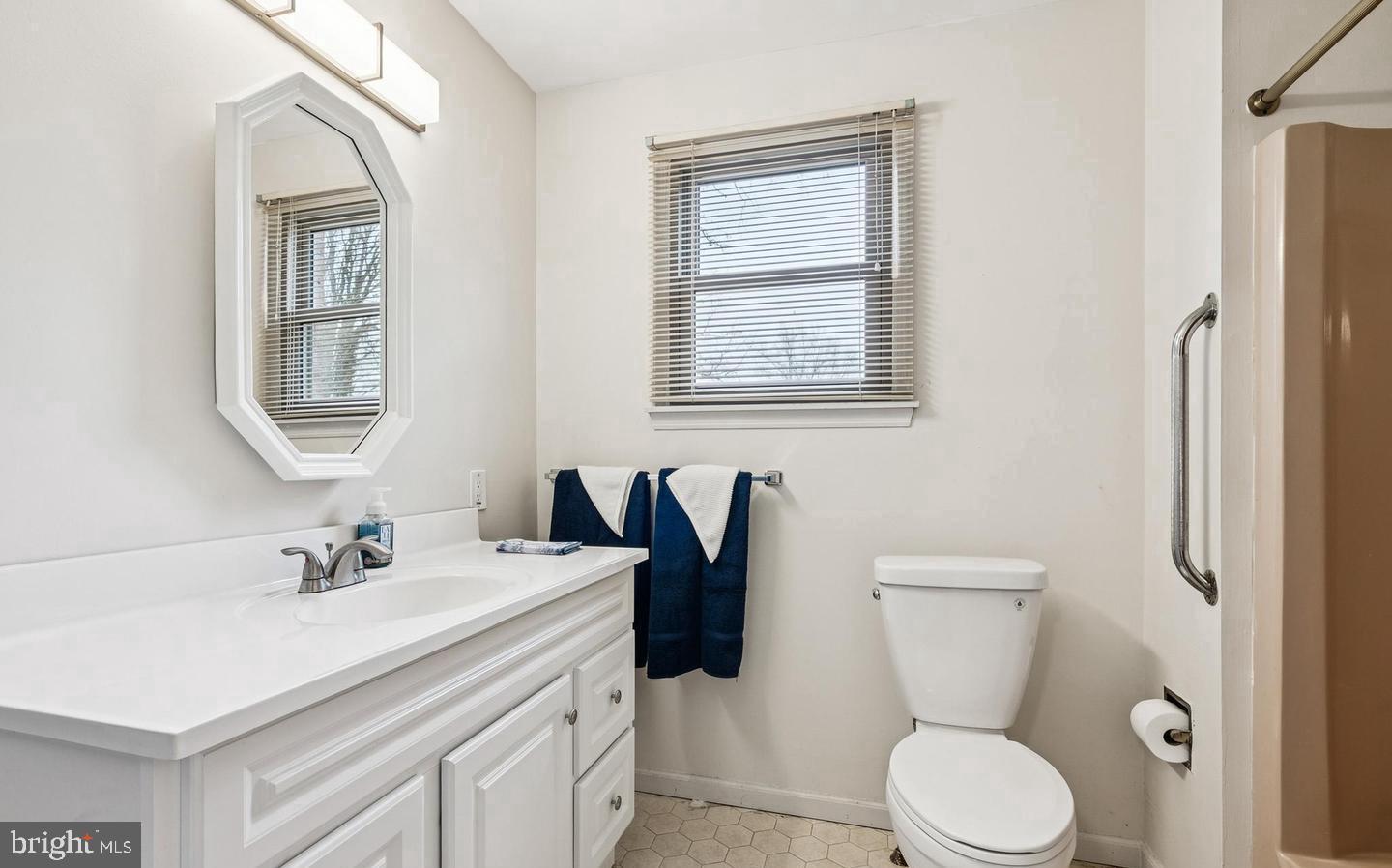 715 Cooper Landing Road Cherry Hill, NJ 08002 - Photo 16 of 19