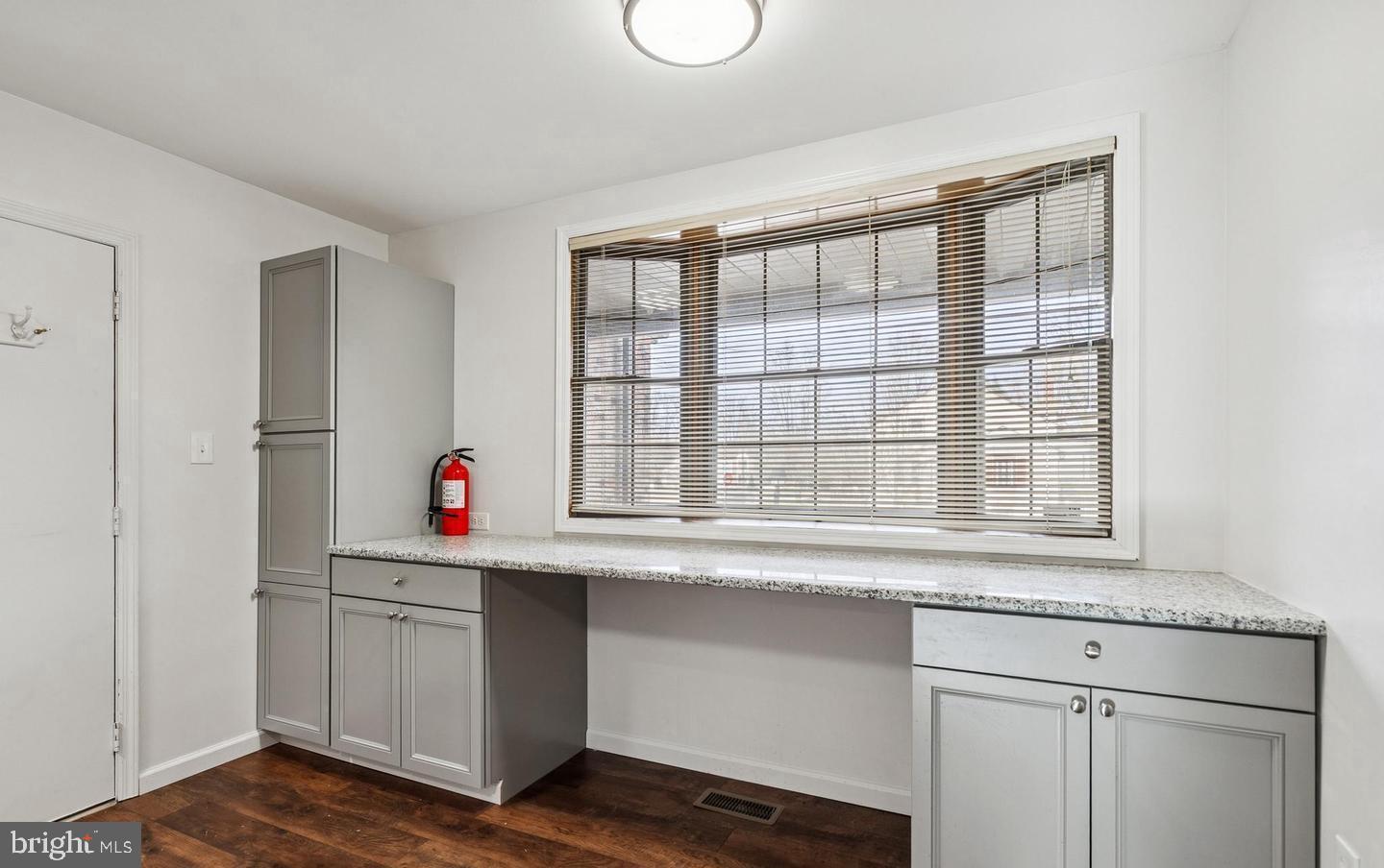 715 Cooper Landing Road Cherry Hill, NJ 08002 - Photo 5 of 19 Breakfast Bar/Desk Area