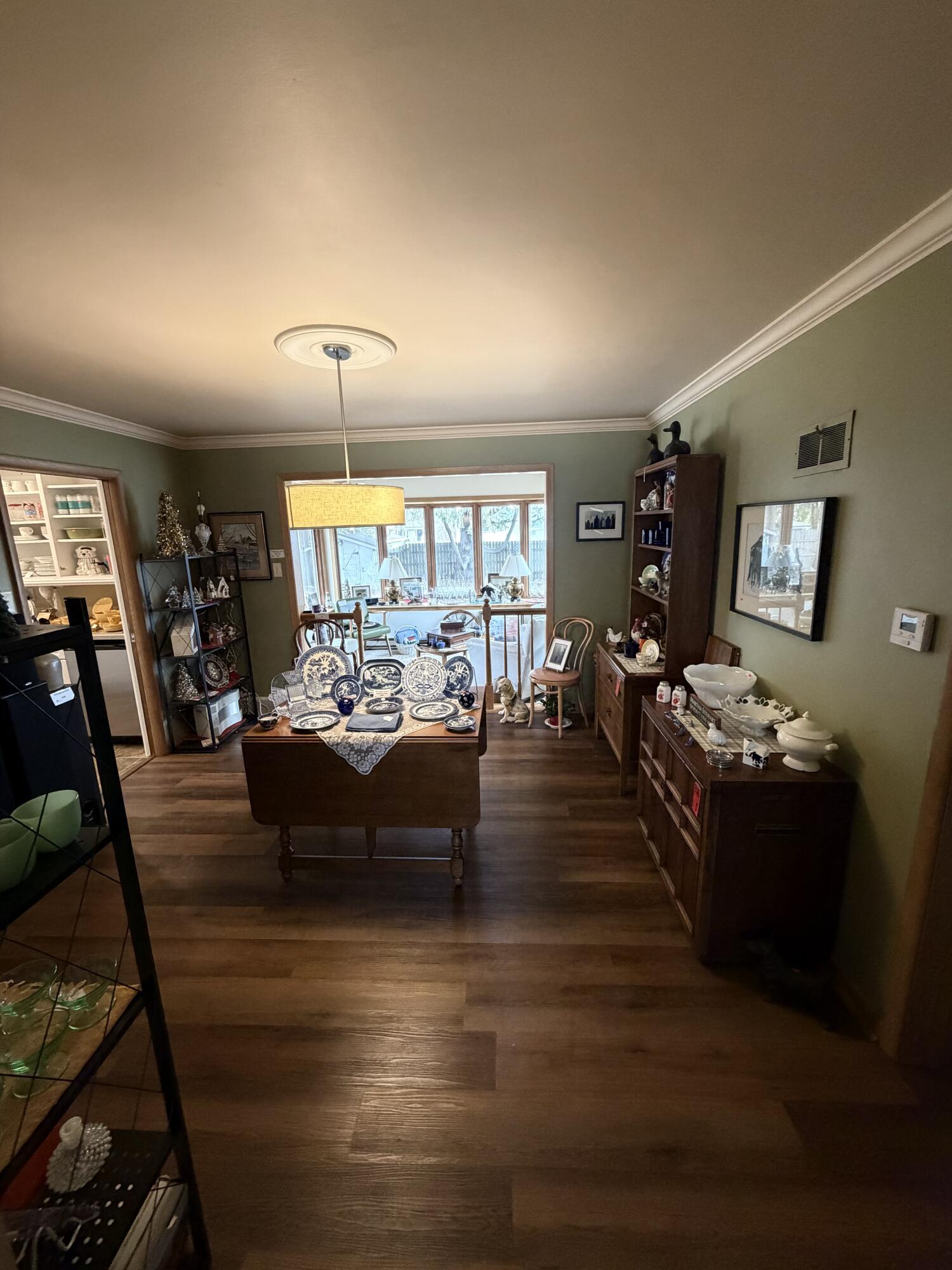 1616 Ahrens Street Manitowoc, WI 54220 - Photo 5 of 14 Dining Room