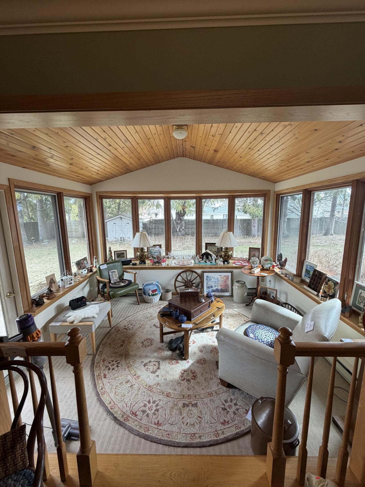 1616 Ahrens Street Manitowoc, WI 54220 - Photo 6 of 14 Sun Room