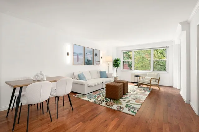 $750,000 | 400 East 77th Street, Unit 3A | Lenox Hill