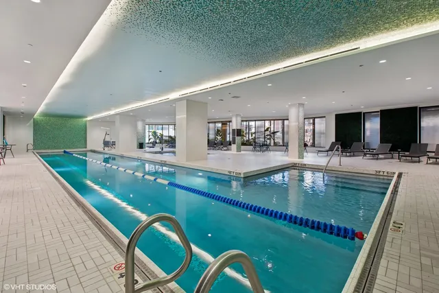 $545,000 | 211 North Harbor Drive, Unit 1307, Chicago, IL 60601