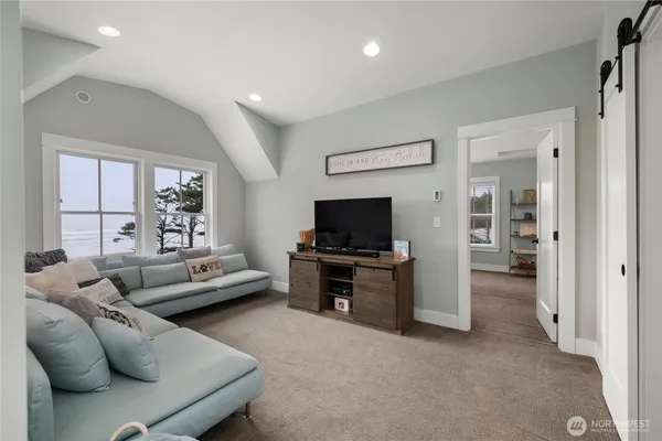 $1,759,000 | 78 Pacifica Lane, Pacific Beach, WA 98571