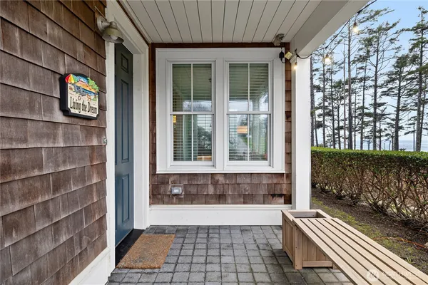 $1,759,000 | 78 Pacifica Lane, Pacific Beach, WA 98571