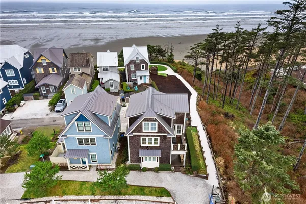 $1,759,000 | 78 Pacifica Lane, Pacific Beach, WA 98571