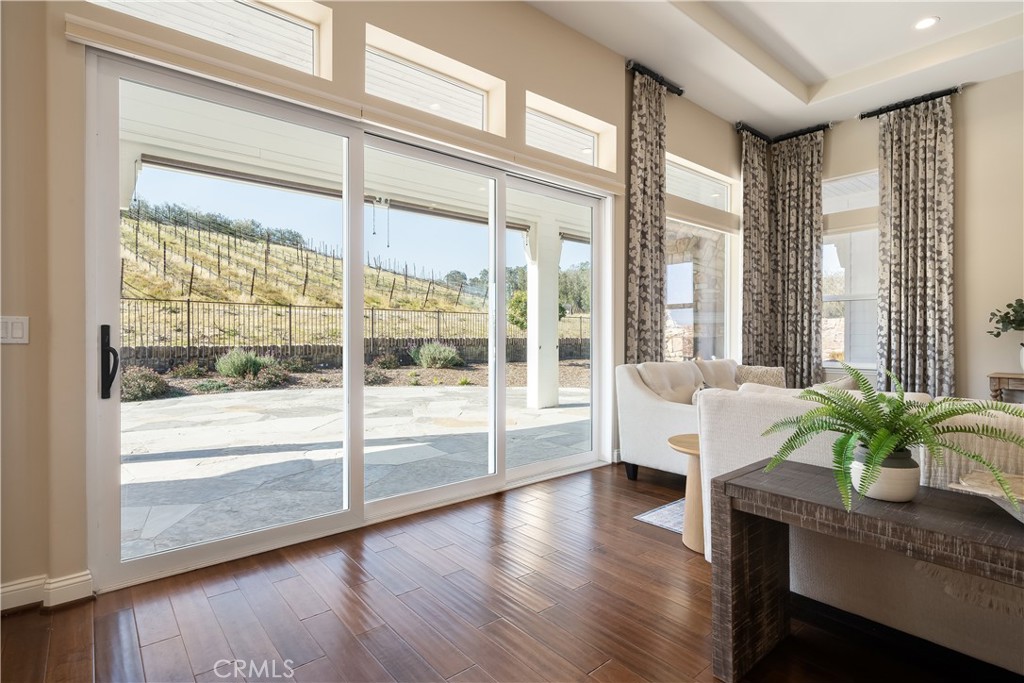 1541 Mesa Road Nipomo, CA 93444 - Photo 16 of 70 a living room with furniture and a potted plant