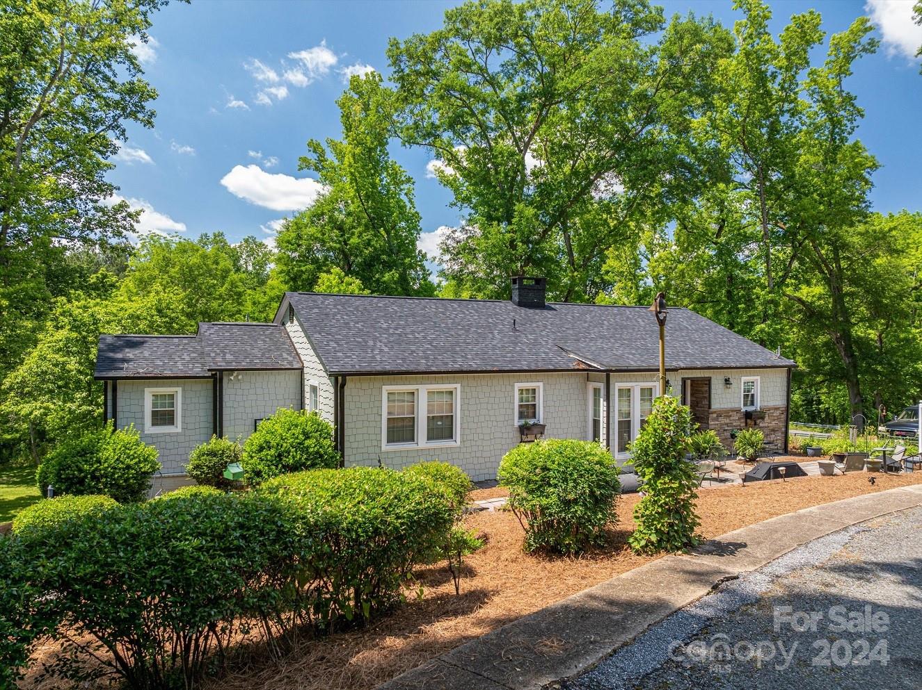 1827 Randolph Road Shelby, NC 28150 - Photo 1 of 46 Gallery Image 1