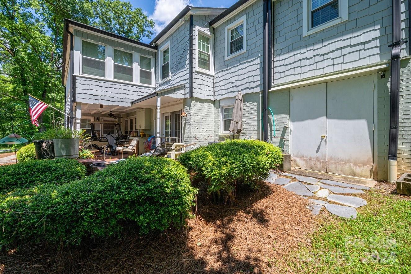 1827 Randolph Road Shelby, NC 28150 - Photo 5 of 46 Gallery Image 5
