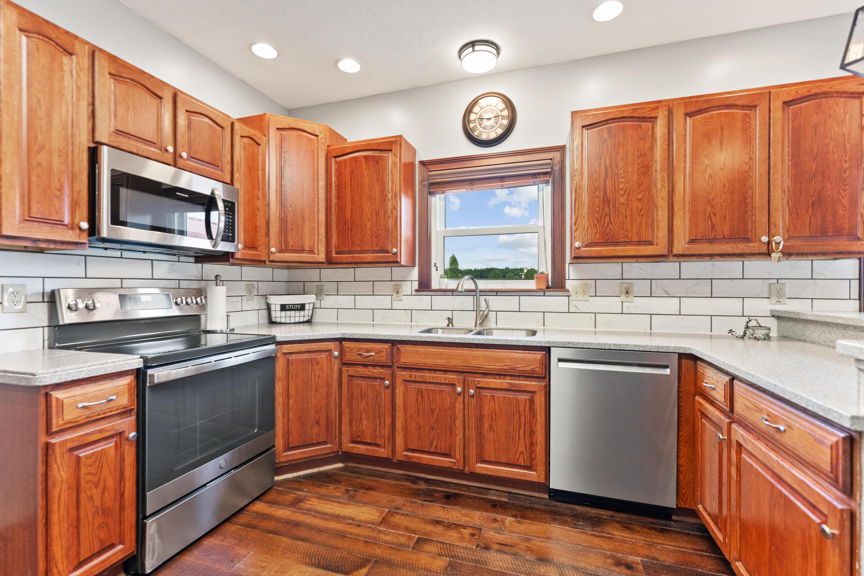 4677 State Rte 61 Sunbury, OH 43074 - Photo 28 of 104 Kitchen