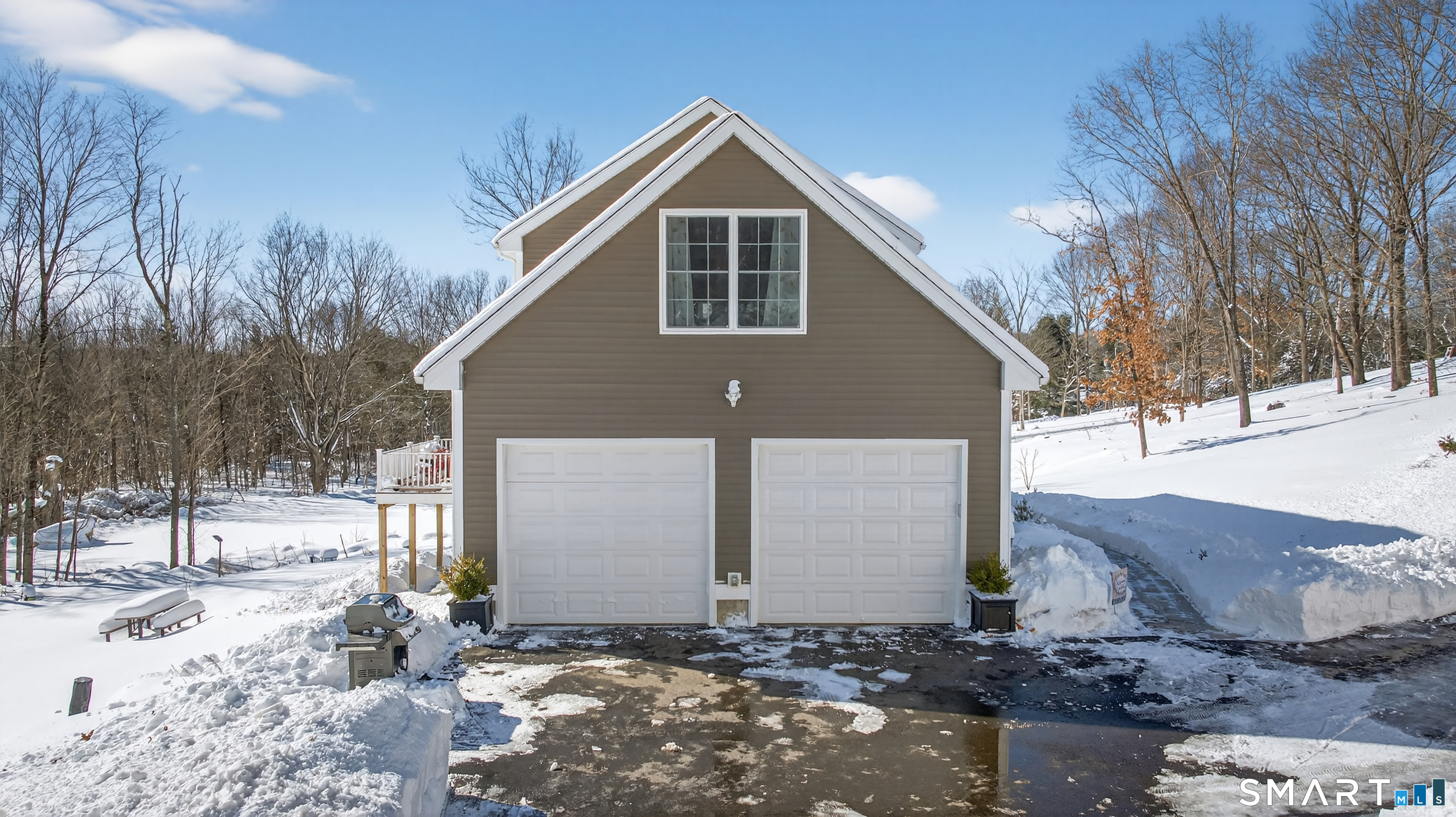 65 Plain Hill Road Norwich, CT 06360 - Photo 2 of 40