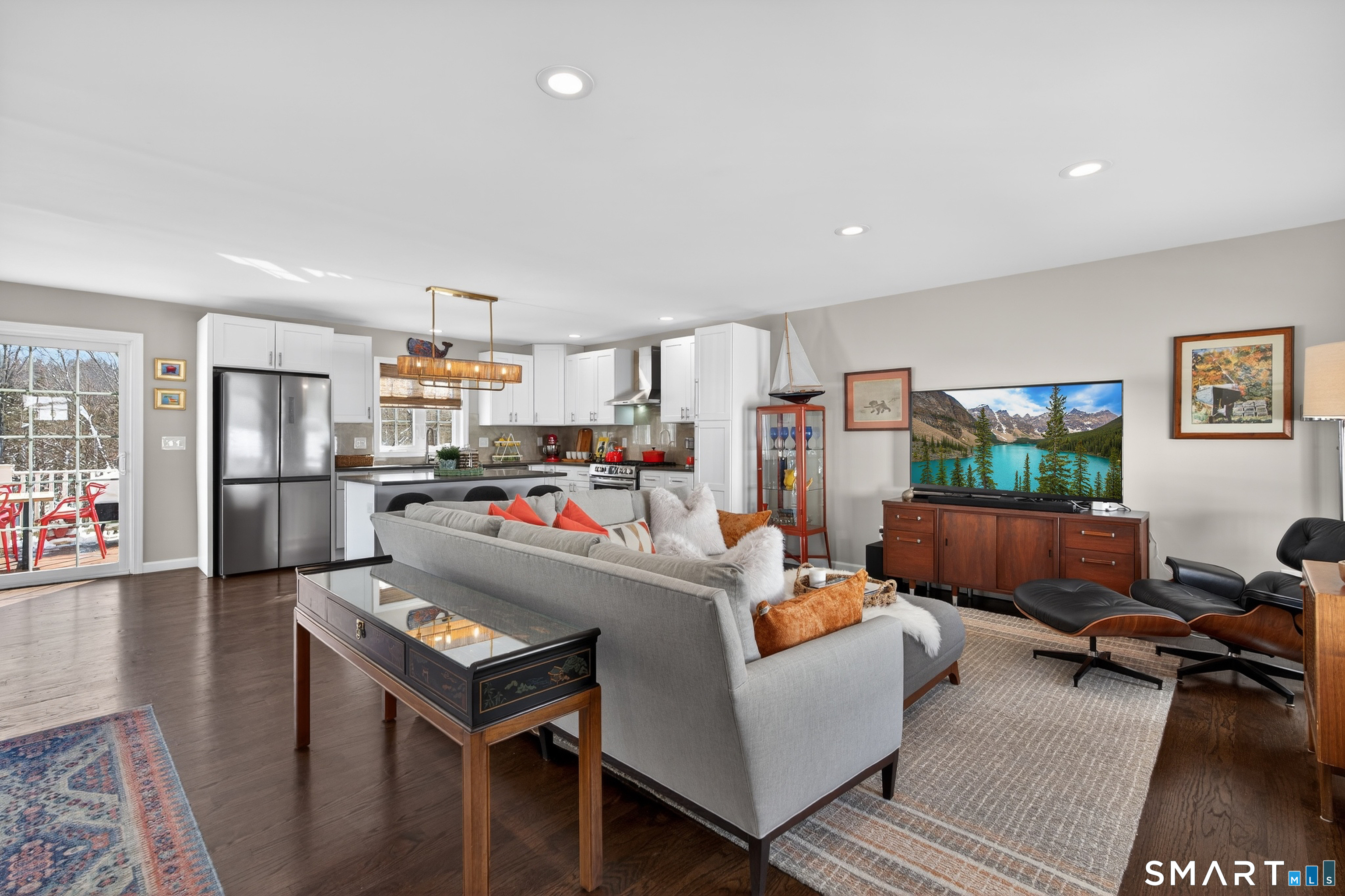 65 Plain Hill Road Norwich, CT 06360 - Photo 4 of 40