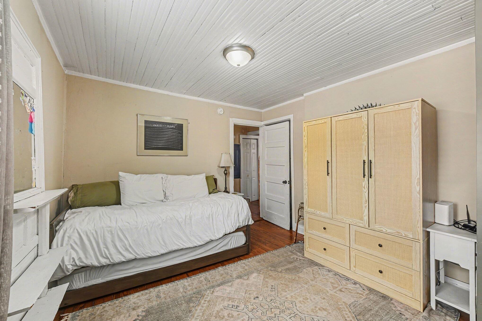 81 Simons Street Charleston, SC 29403 - Photo 17 of 31 81 Simons A - bed 2