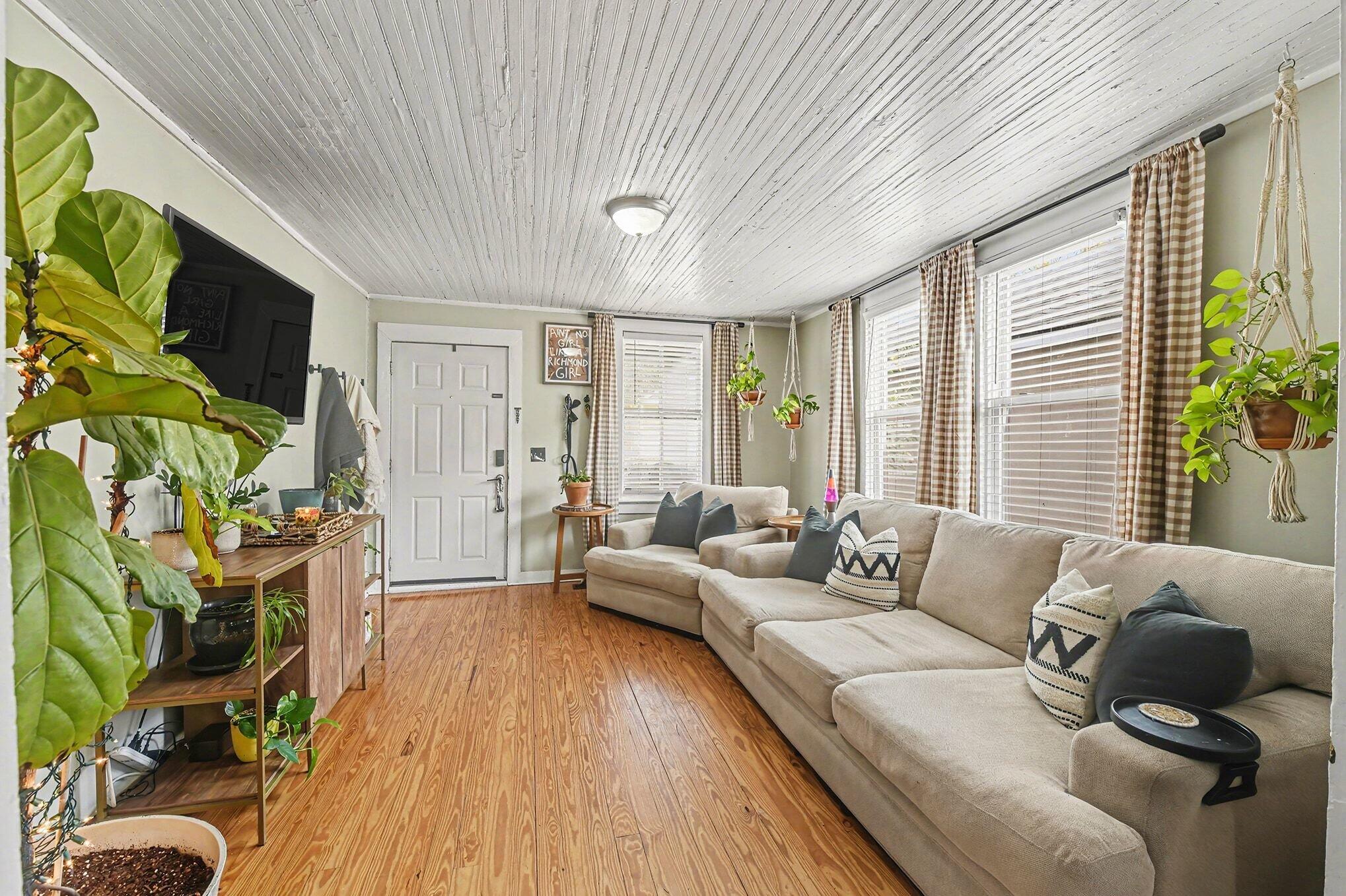 81 Simons Street Charleston, SC 29403 - Photo 5 of 31 81 Simons A