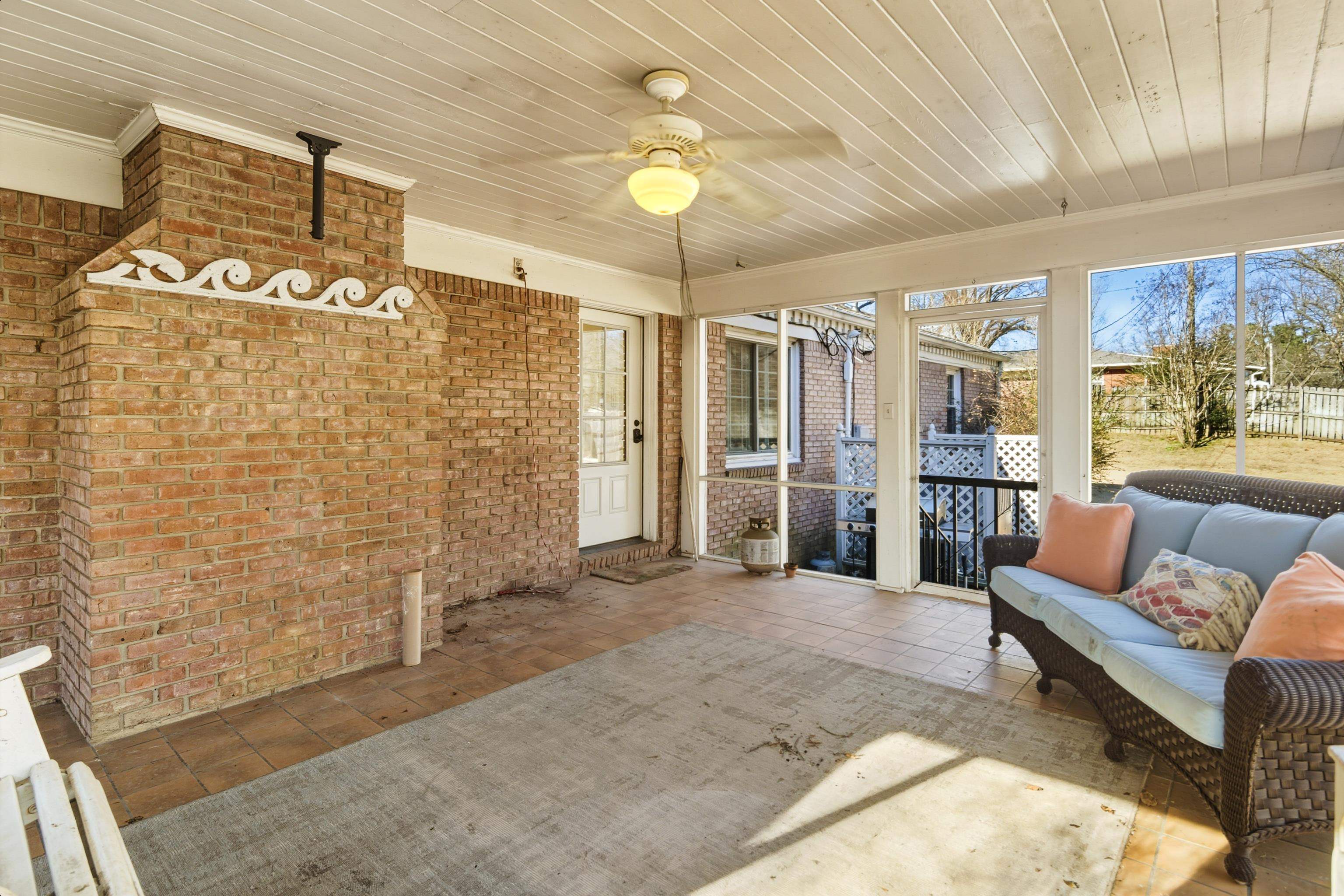 126 Rooks Drive Brownsville, TN 38012 - Photo 28 of 37 a view of livingroom with furniture
