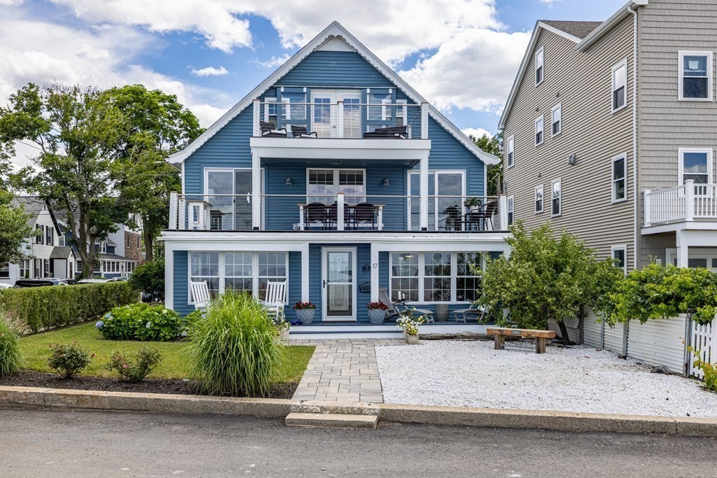 17 Post Island Road Quincy, MA 02169 - Photo 2 of 28 Gallery Image 2