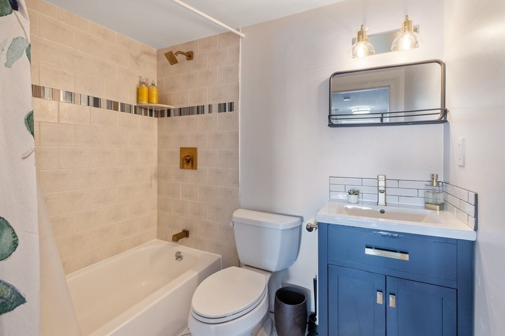 17 Post Island Road Quincy, MA 02169 - Photo 27 of 28 Gallery Image 27