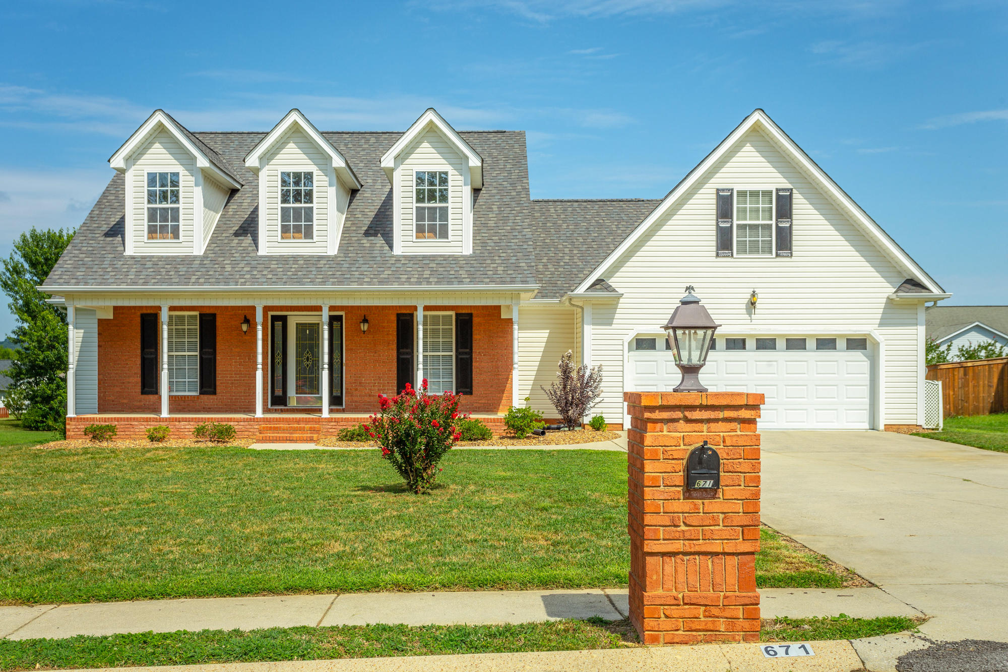 671 Cardinal Road Ringgold, GA 30736 - Photo 4 of 54 671 Cardinal Rd. HD-65