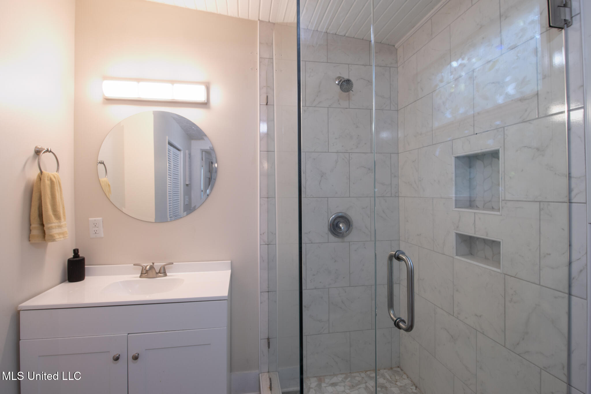 258 Querens Avenue Biloxi, MS 39530 - Photo 14 of 20 258 Querens-73020