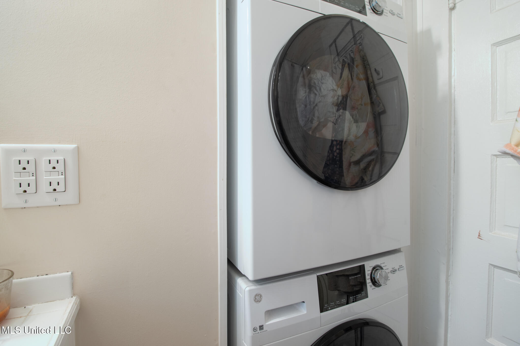 258 Querens Avenue Biloxi, MS 39530 - Photo 15 of 20 258 Querens-73021