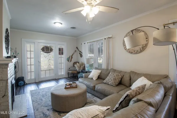 $237,000 | 258 Querens Avenue, Biloxi, MS 39530