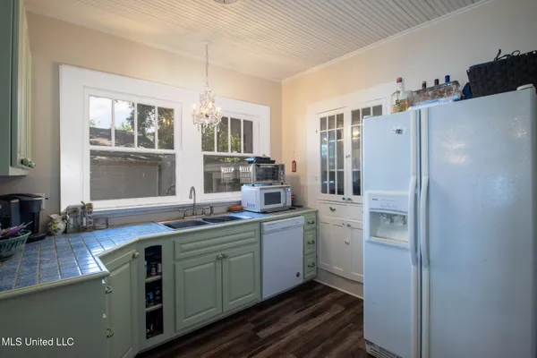 $237,000 | 258 Querens Avenue, Biloxi, MS 39530