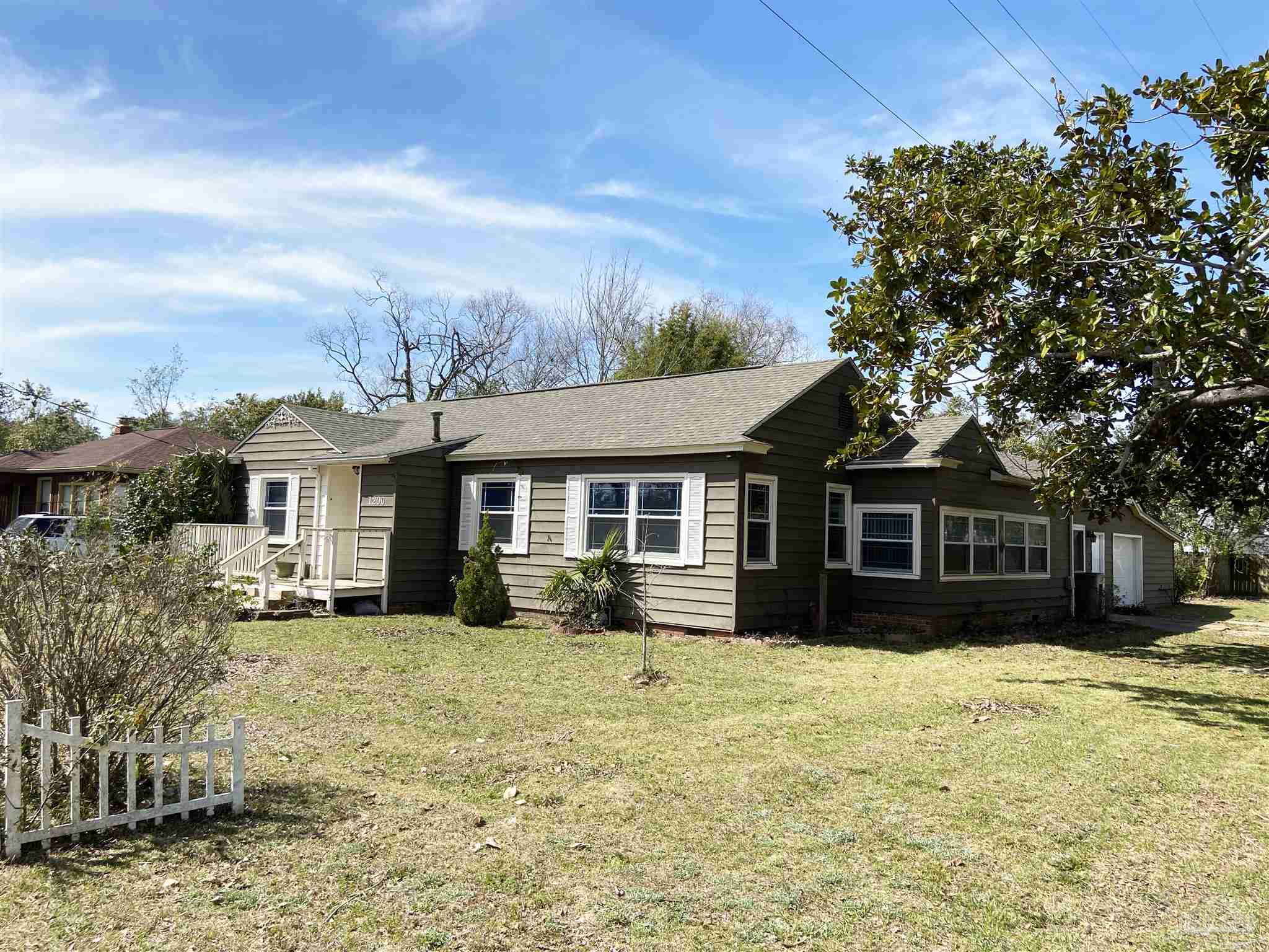 1200 Wilson Avenue Pensacola, FL 32507 - Photo 2 of 33