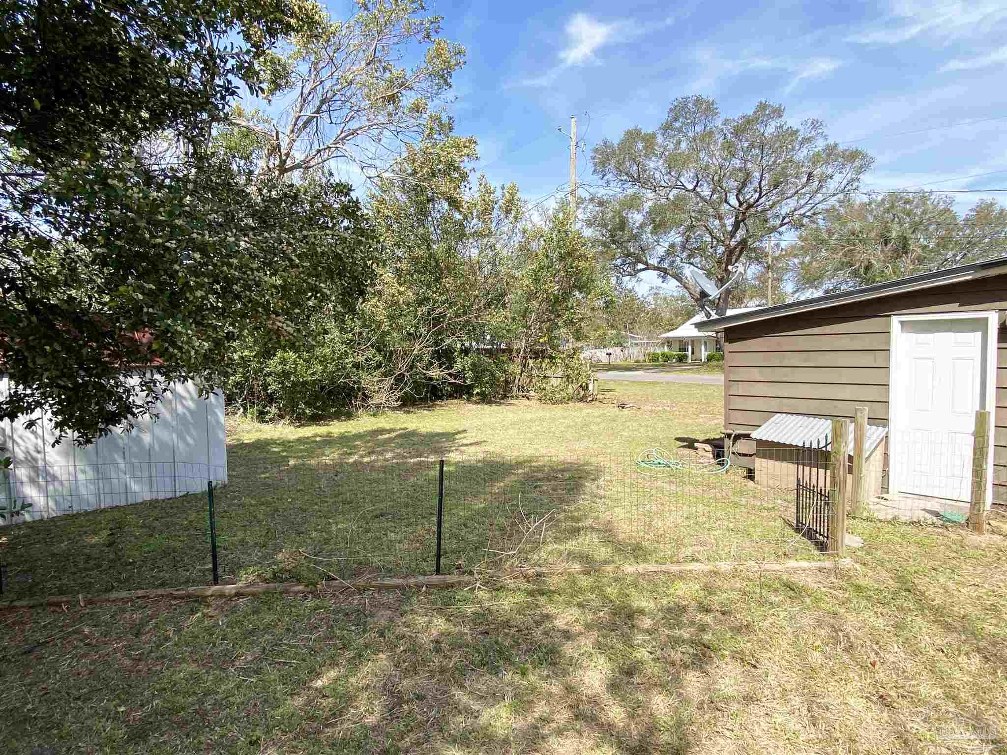 1200 Wilson Avenue Pensacola, FL 32507 - Photo 29 of 33