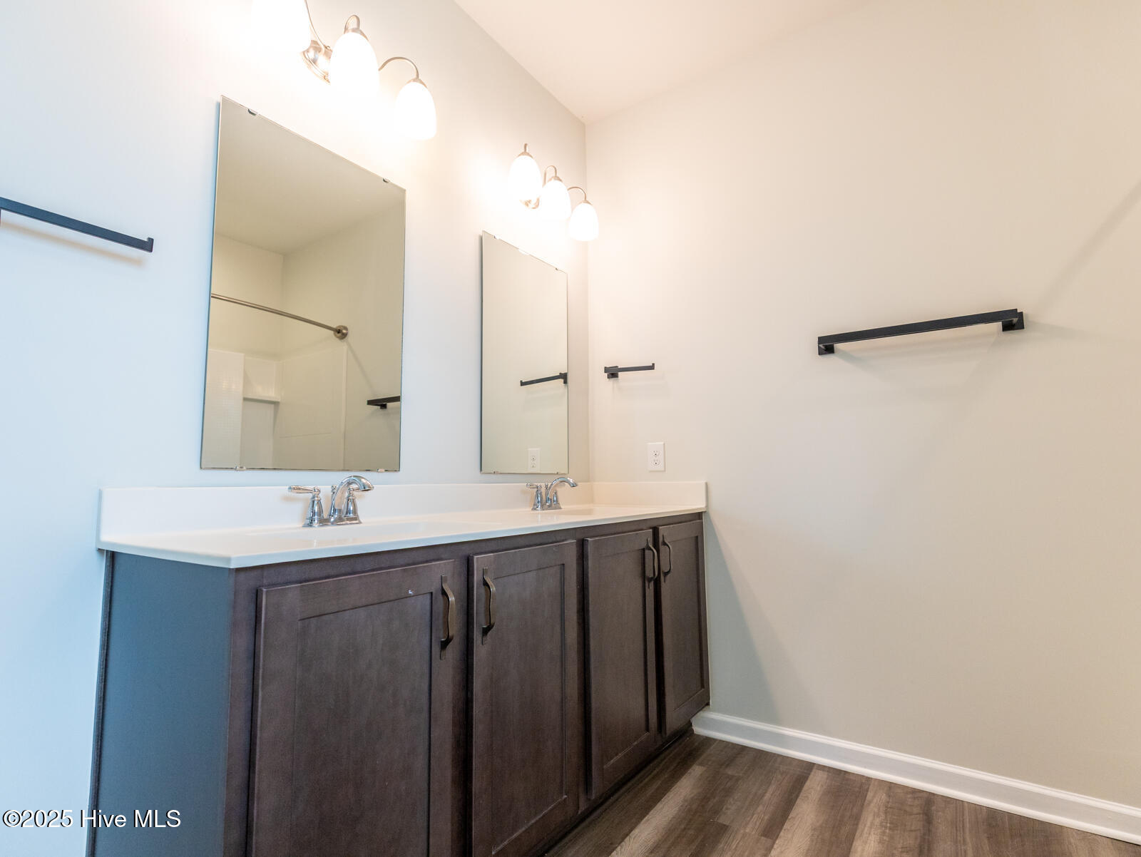 104 Tralee Place Holly Ridge, NC 28445 - Photo 18 of 29 Master bath 3