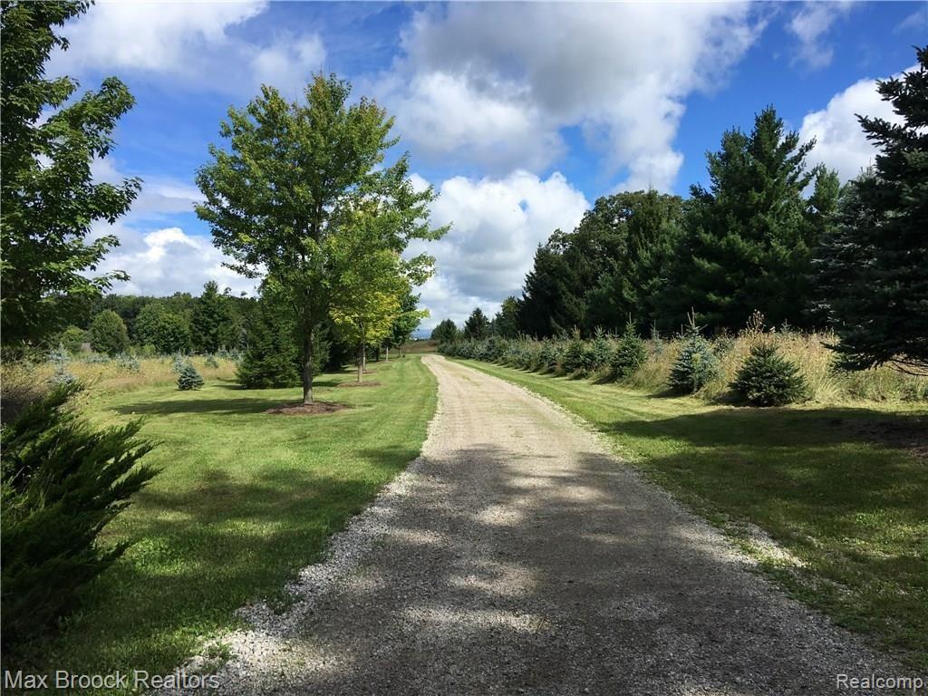 2450 Granger Road Oxford, MI 48371 - Photo 2 of 43 Photo Sep 01, 11 38 53 AM.jpg