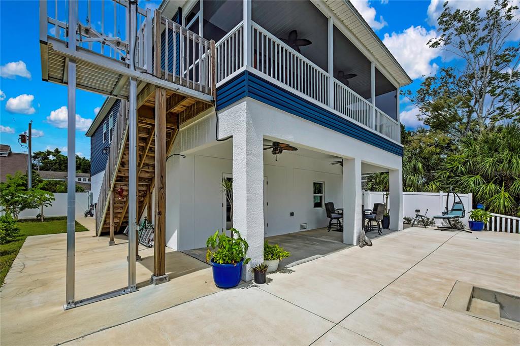 3276 Sea Grape Drive Hernando Beach, FL 34607 - Photo 36 of 55 a view of a house with sitting area