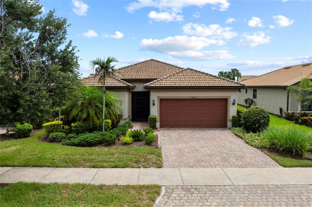 13825 RINUCCIO Street Venice, FL 34293 - Photo 1 of 99