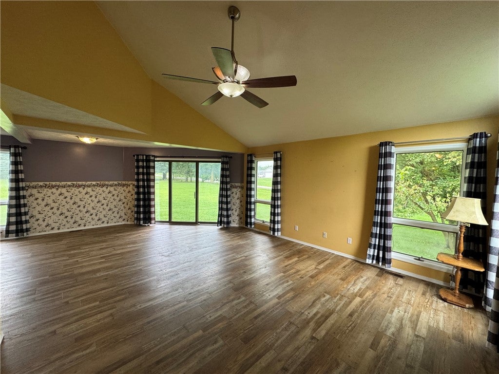 24785 Shake Rag Road Danville, IL 61834 - Photo 11 of 30 Gallery Image 11