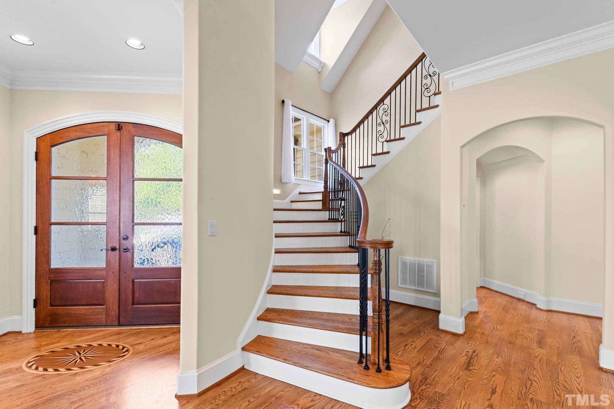 2601 Shadow Hills Court Raleigh, NC 27612 - Photo 8 of 30 Gallery Image 8