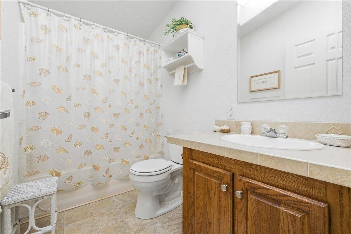 340 Old Mill Road, Unit 242 Santa Barbara, CA 93110 - Photo 21 of 29 Bath 2