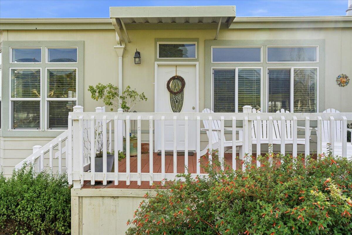 340 Old Mill Road, Unit 242 Santa Barbara, CA 93110 - Photo 4 of 29 Front Porch & Entry